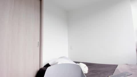 Xavier online show from 27, 2, 2025