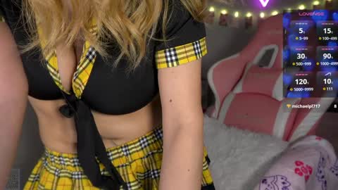 spoil me here  online show from 26, 2, 2025