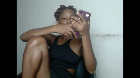 xcreamypussy online show from 25, 12, 2024