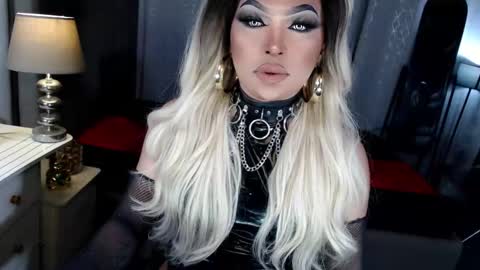 Zhavia online show from 20, 10, 2025