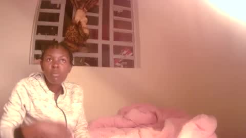 xeenah online show from 30, 11, 2025