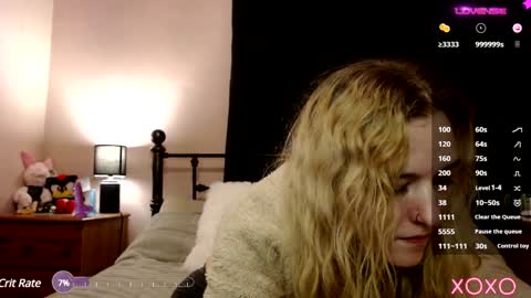 Snapshot of xelliee_rosex chatting on 13, 12, 2024 EllieeRose online show from 13, 12, 2024