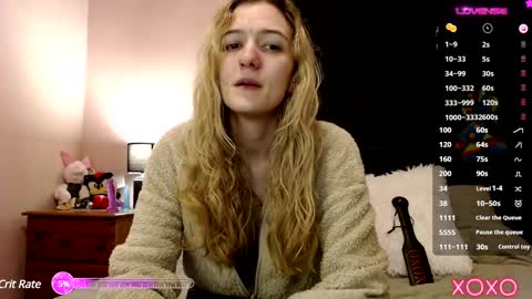 Snapshot of xelliee_rosex chatting on 16, 12, 2024 EllieeRose online show from 16, 12, 2024