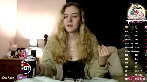 Snapshot of xelliee_rosex chatting on 31, 12, 2024 EllieeRose online show from 31, 12, 2024