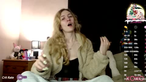 Snapshot of xelliee_rosex chatting on 6, 1, 2025 EllieeRose online show from 6, 1, 2025