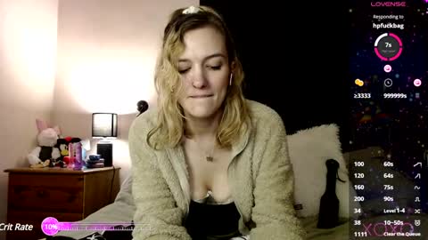 Snapshot of xelliee_rosex chatting on 15, 1, 2025 EllieeRose online show from 15, 1, 2025