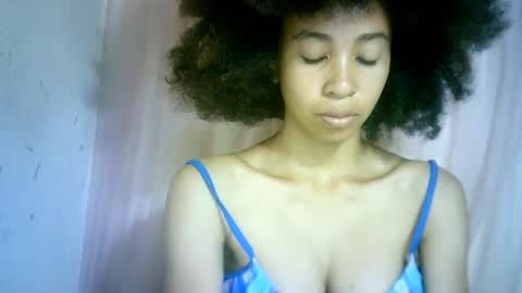 xenna610827 online show from 5, 2, 2025