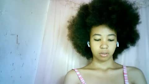 xenna610827 online show from 22, 2, 2025