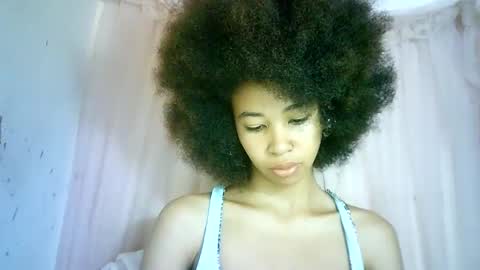 xenna610827 online show from 4, 3, 2025