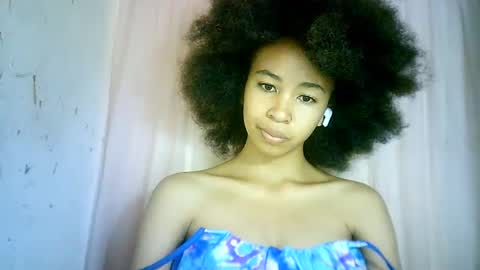 xenna610827 online show from 9, 3, 2025