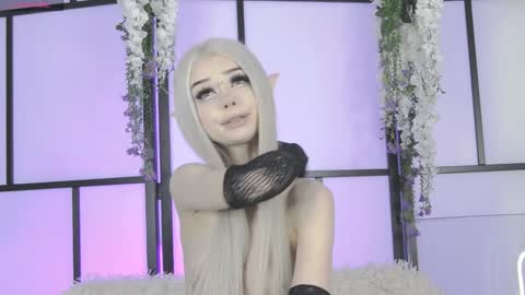 Snapshot of xenomy chatting on 8, 10, 2025 xenomy online show from 8, 10, 2025