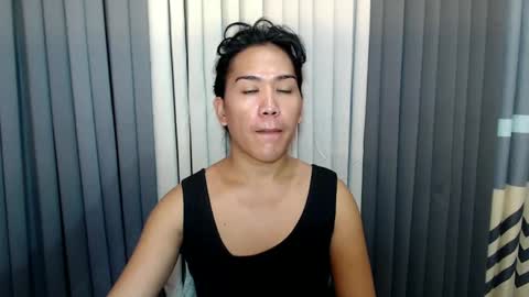 GWEN THOMPSON .......   online show from 12, 2, 2025