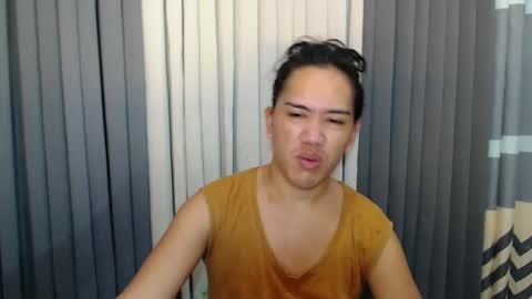 GWEN THOMPSON .......   online show from 26, 2, 2025