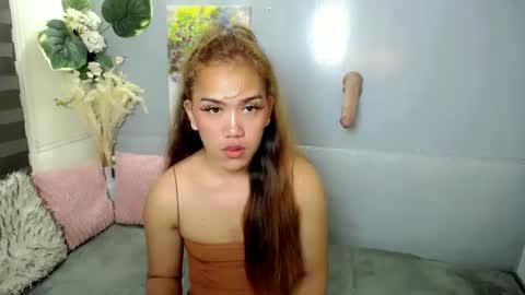 GWEN THOMPSON .......   online show from 10, 3, 2025