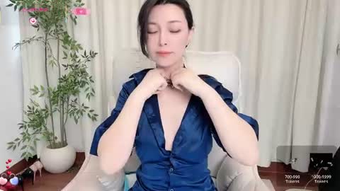 Snapshot of xi_ethel chatting on 18, 6, 2026 XI online show from 18, 6, 2026