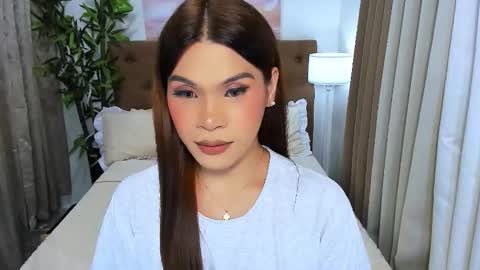 Snapshot of xia_addison chatting on 12, 10, 2025 Xia Addison online show from 12, 10, 2025