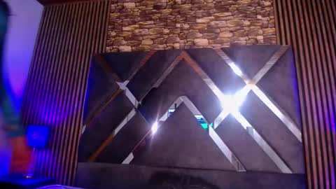 Mia Vega online show from 1, 3, 2025