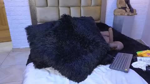 ximena online show from 10, 2, 2025