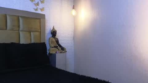 ximena online show from 25, 10, 2025