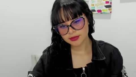 Xina Black online show from 9, 1, 2026