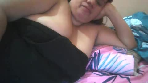 Snapshot of xjuicytits chatting on 19, 1, 2026 xjuicytits online show from 19, 1, 2026