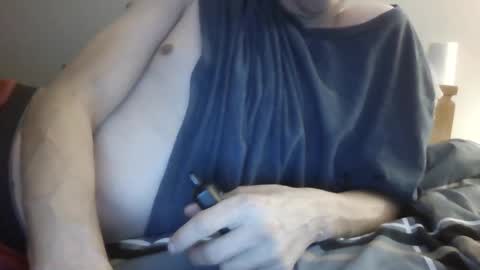 Snapshot of xjuskikinitx chatting on 11, 9, 2025 Justin online show from 11, 9, 2025