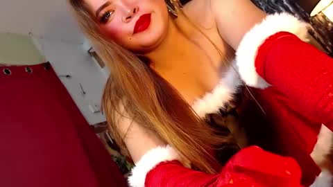 Snapshot of xkaytlyn_whitexx chatting on 22, 12, 2025 Seductive Kaylyn online show from 22, 12, 2025
