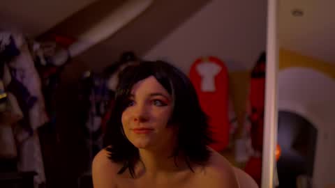 xlanabunny online show from 18, 2, 2025