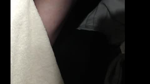 Snapshot of xloadzzz chatting on 3, 1, 2025 xloadzzz online show from 3, 1, 2025