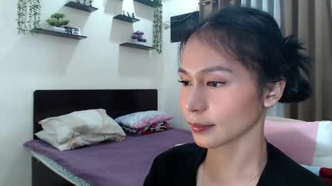 Snapshot of xlovely_destinyx chatting on 12, 5, 2026 Alice online show from 12, 5, 2026
