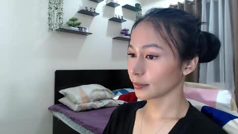 Snapshot of xlovely_destinyx chatting on 16, 5, 2026 Alice online show from 16, 5, 2026