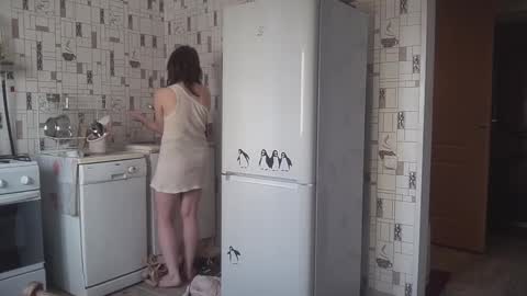 Luna online show from 6, 2, 2026