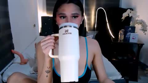 Snapshot of xmissalison chatting on 5, 10, 2025 xmissalison online show from 5, 10, 2025