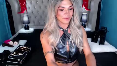Snapshot of xnaughty_haileyx chatting on 1, 3, 2025 Hailey online show from 1, 3, 2025