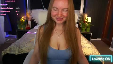 Snapshot of xo_monica chatting on 7, 5, 2026 Monica online show from 7, 5, 2026