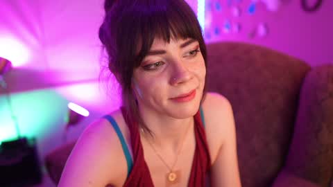 Bella Bondai online show from 5, 12, 2024
