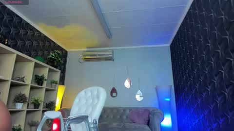 Snapshot of xpuka chatting on 11, 9, 2025 xpuka online show from 11, 9, 2025