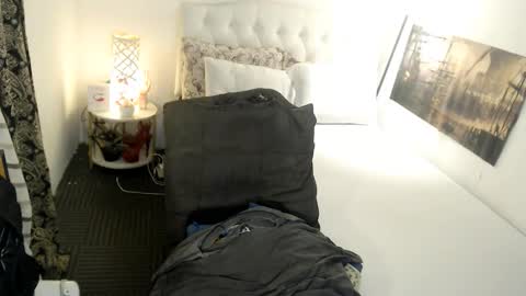 Snapshot of xqueenyasiandomcumx chatting on 5, 2, 2026 address me as QUEEN NINA A Little Bit of ANGELIC FACE with a Wild Demonic Side online show from 5, 2, 2026