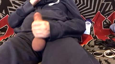 XslashmeX online show from 7, 2, 2026