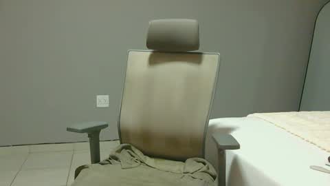 spykeXtee online show from 14, 3, 2026