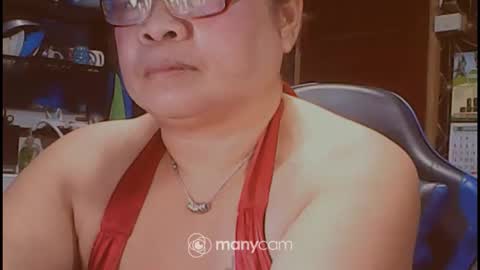 Snapshot of xsw33t_joy69x chatting on 25, 5, 2026 joy online show from 25, 5, 2026
