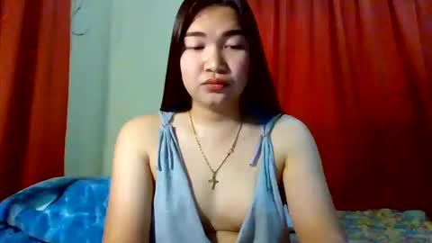 Snapshot of xsweetiemajax chatting on 31, 1, 2025 HI IM PAULINE online show from 31, 1, 2025