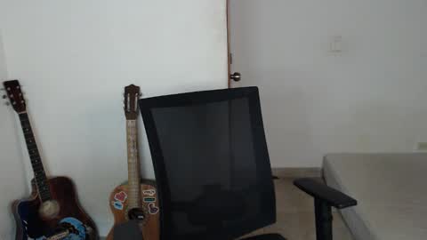 xtranherr online show from 8, 11, 2025