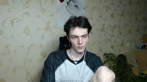 traqqq online show from 19, 6, 2026