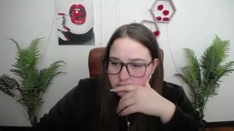 Snapshot of xx_daniella_xx chatting on 24, 4, 2026 xx daniella xx online show from 24, 4, 2026