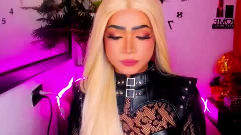 xxasian_goddessxx online show from 19, 3, 2026