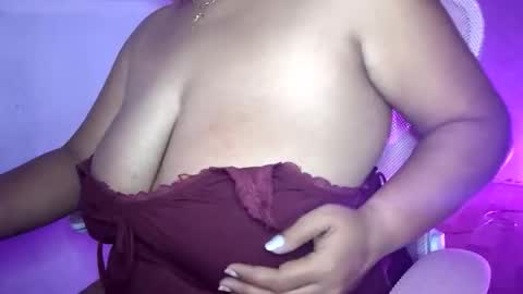 xxboobsiexx online show from 16, 3, 2026