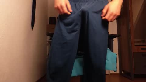 Snapshot of xxhornyleo5xx chatting on 8, 2, 2026 Horny Leo online show from 8, 2, 2026