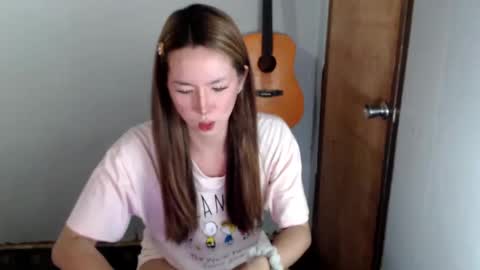 Snapshot of xxinnocentbellaxx chatting on 16, 12, 2024 Dyanna Zulla online show from 16, 12, 2024