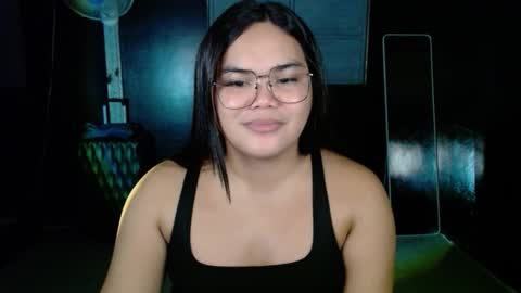 Kylie Smith online show from 26, 10, 2025